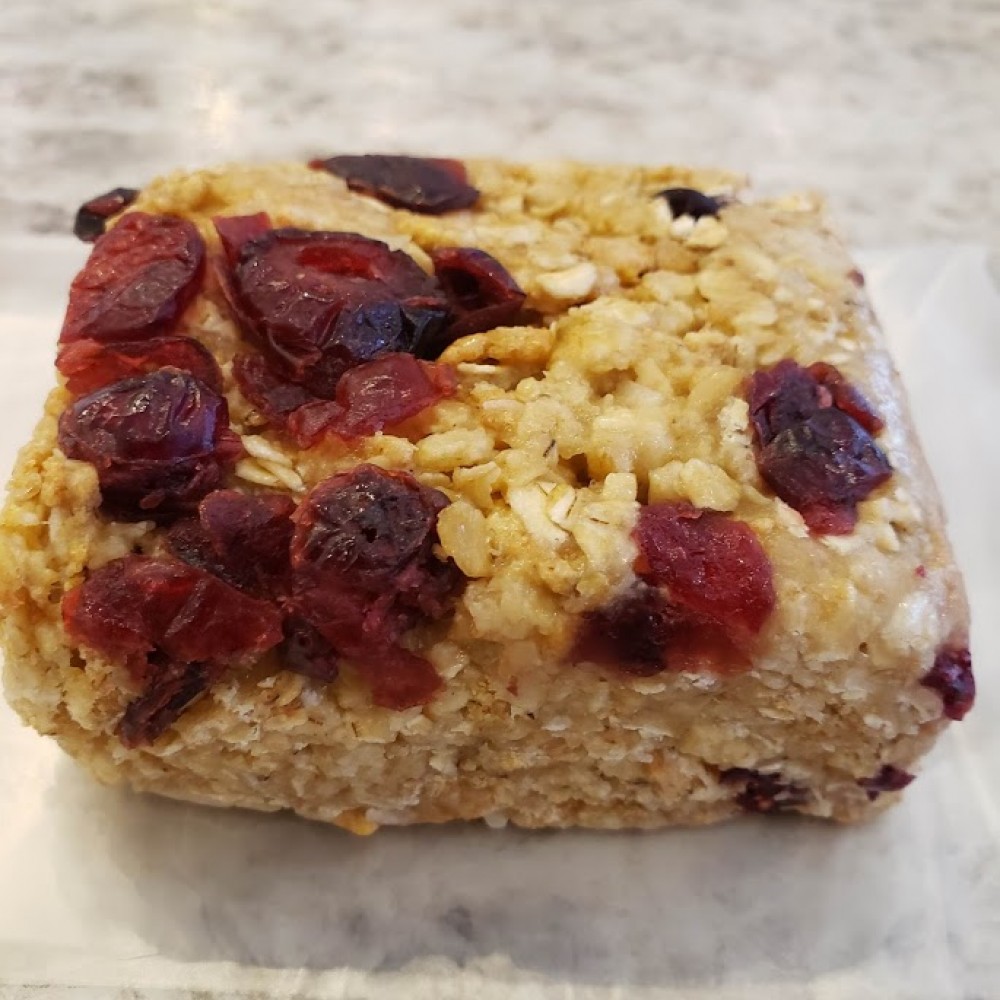 Homemade Cranberry Almond Crunch Granola Bars 150 g.