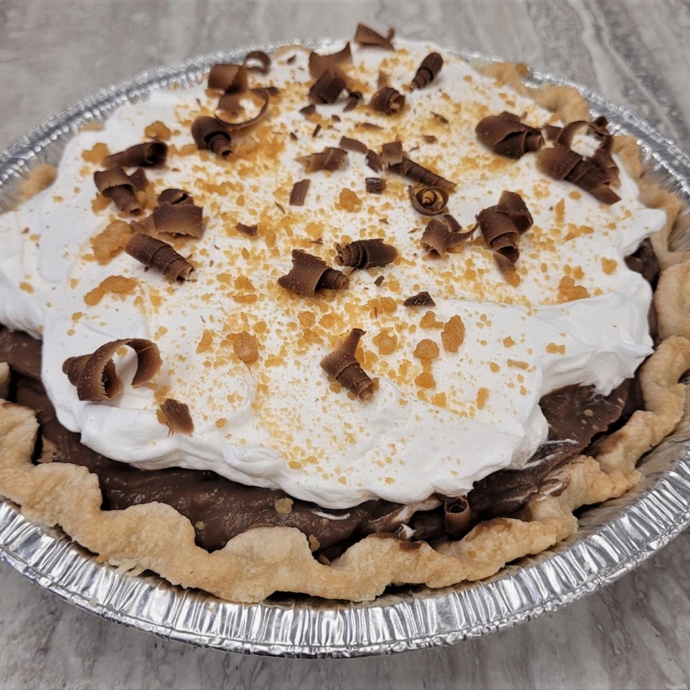 Homemade Chocolate Peanut Butter Cream Pie